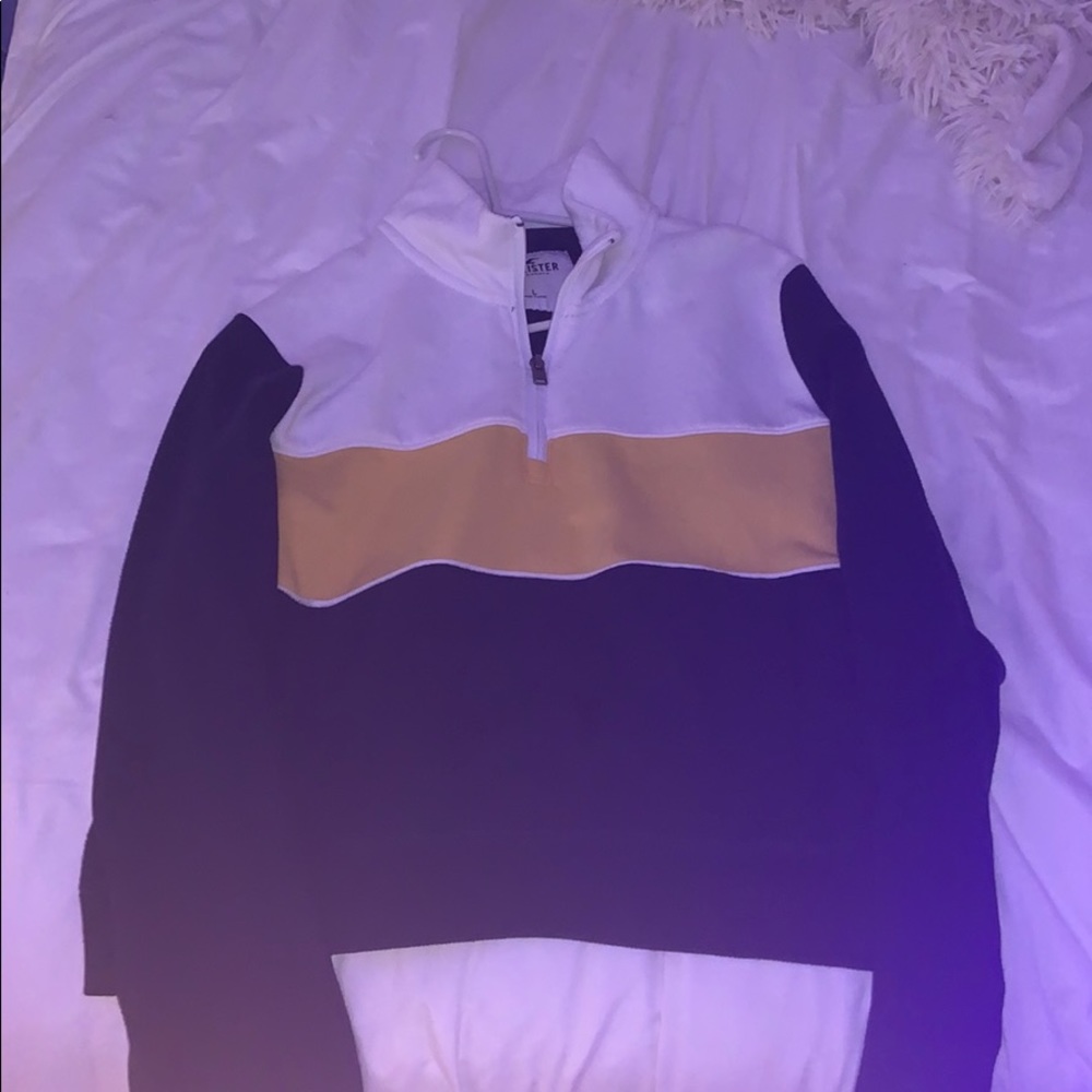 Hollister zip up